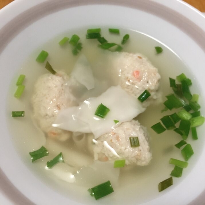 肉団子の中華風スープ